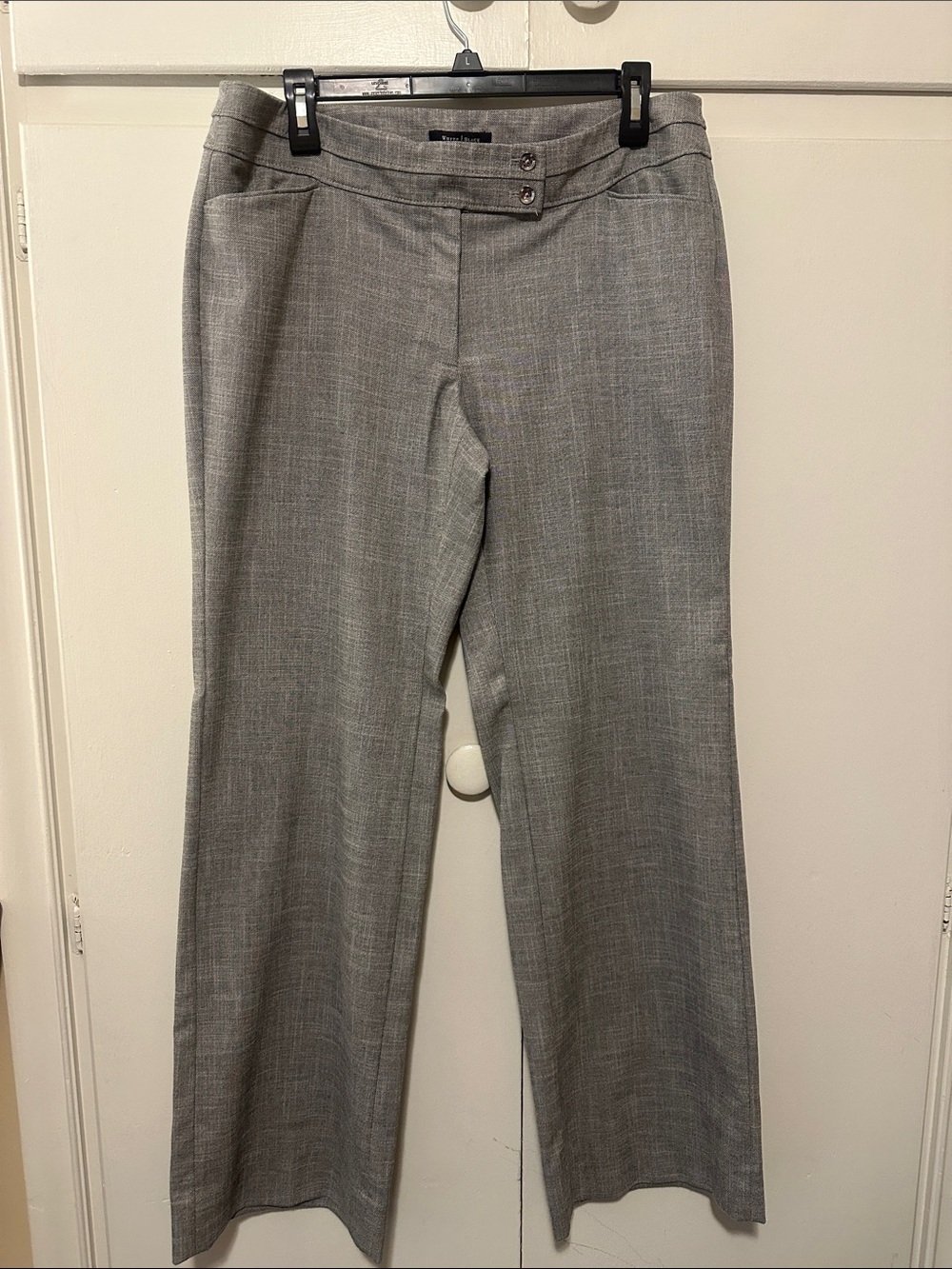 White House Black Market Gray Women's Tailored Suit - Picture 6 of 8